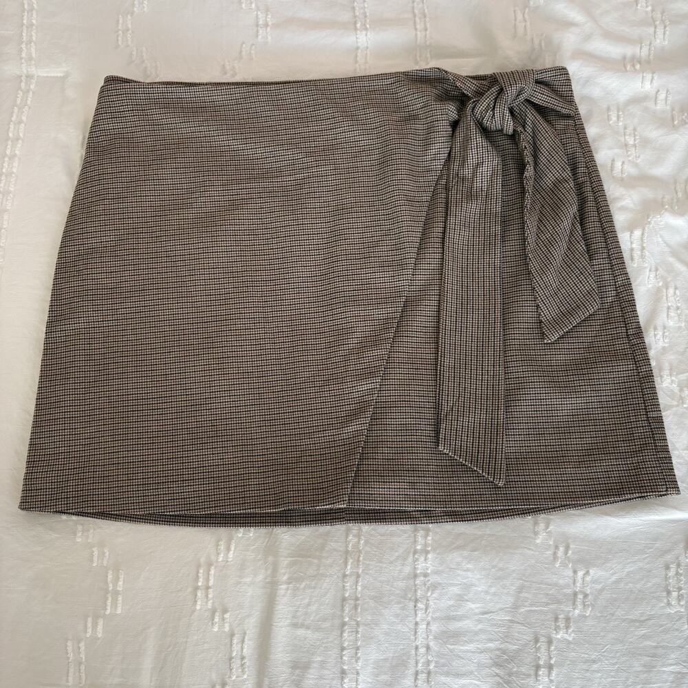 Rachel Zoe Houndstooth Wrap Tie Mini Skirt Tan Black Lined Stretch Minimalist 14